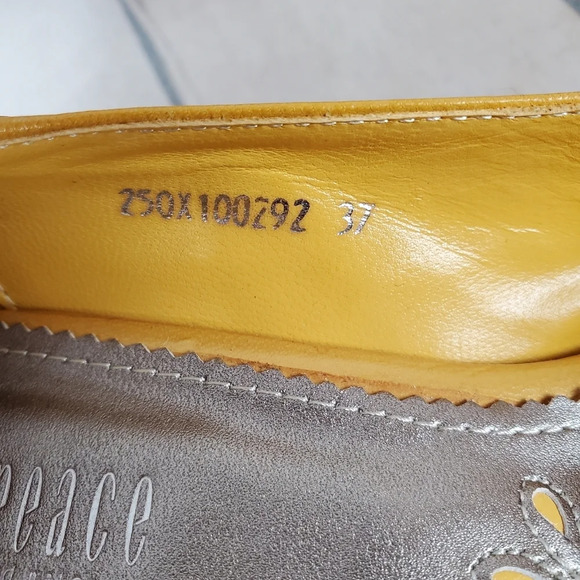 Joy & Peace Leather Heels Yellow Pumps Lattice Detail Stacked Heels Size 37 - Picture 3 of 13